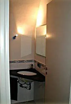 Hotel Le Botti Di Pietra 2*